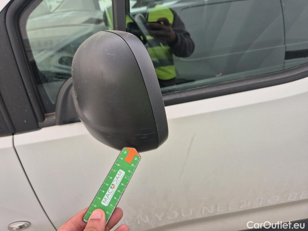  Citroen  Berlingo CITROEN  / 2018 / 3P / furgón derivado de turismo Talla M BlueHDi 100 CONTROL #47