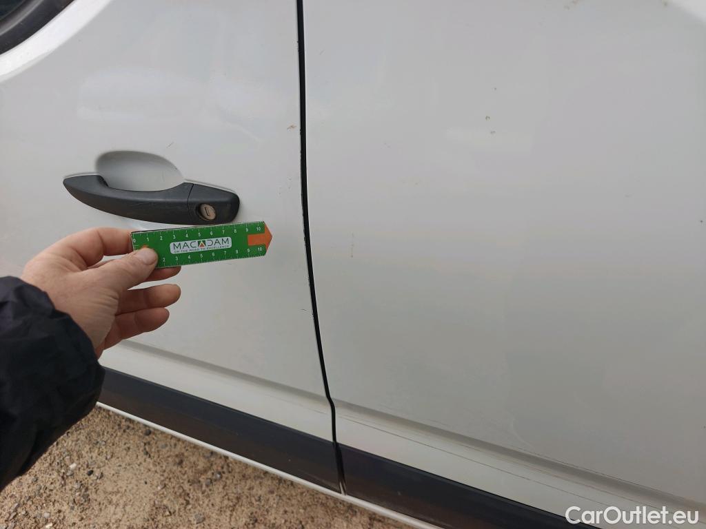  Opel  Combo OPEL  Life / 2018 / 4P / combi 1.5 TD 75kW Business Edition L1 N1 #26