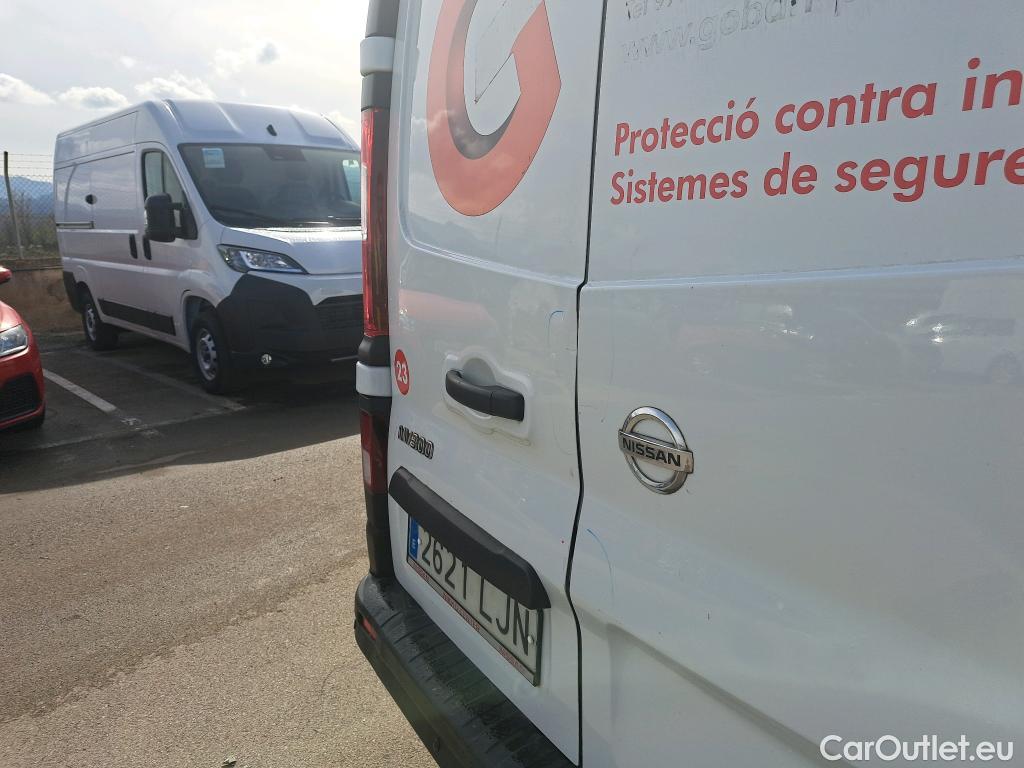  Nissan  NV300 NISSAN  / 2016 / 4P / furgón 1.6dCi 70kW (95CV) L1H1 1T OPTIMA #24