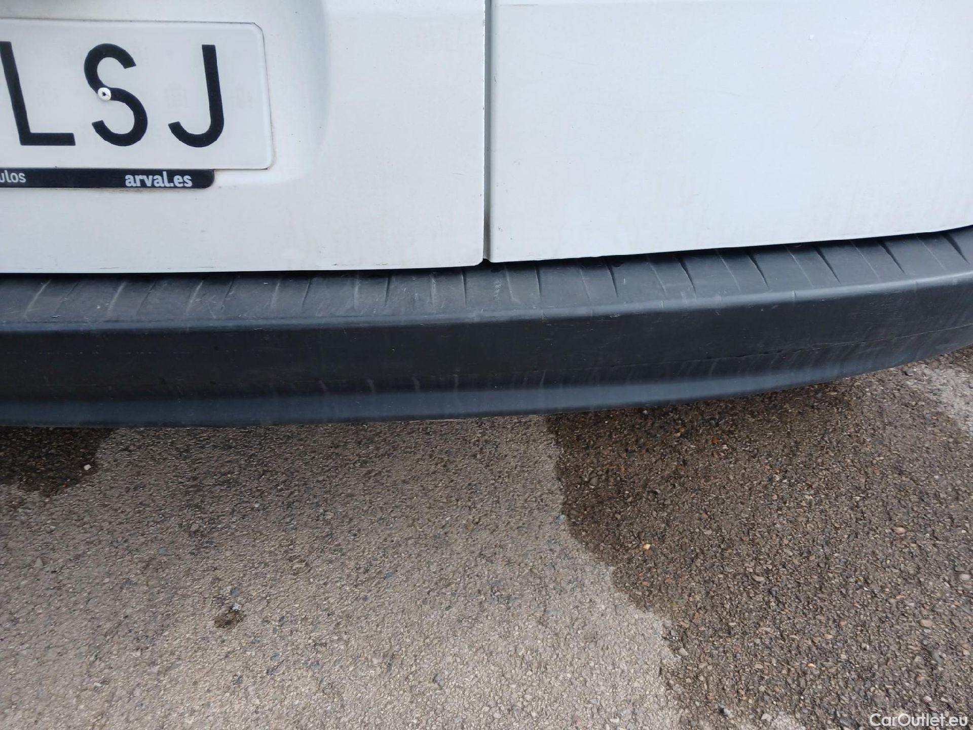  Renault  Kangoo RENAULT  Furgón/2013/3P/furgón derivado de turismo Profesional Blue dCi 70kW (95CV) #6