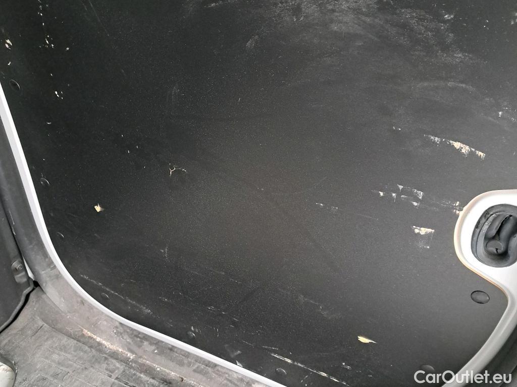  Renault  Kangoo RENAULT  Furgón/2021/4P/furgón derivado de turismo L1 1.5 Blue dCi 70kW (95CV) #31