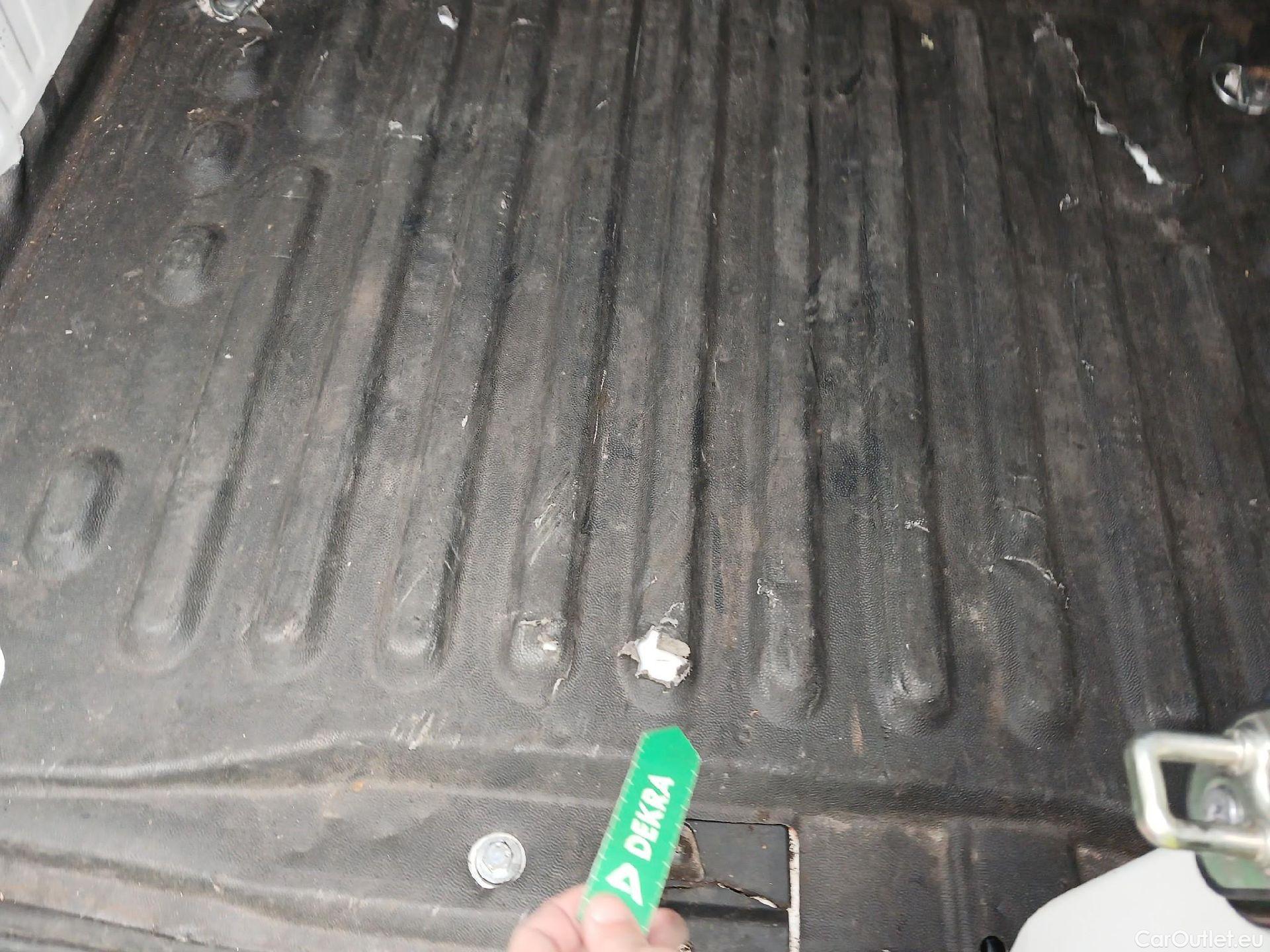  Peugeot  Partner PEUGEOT  / 2018 / 3P / furgón derivado de turismo Pro Standard 600kg BlueHDi 73kW (AC) #13