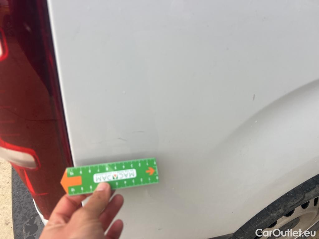  Opel  Combo OPEL  / 2018 / 4P / furgón derivado de turismo Cargo XL 1000kg Diesel 1.5 100HP S&S MT #13