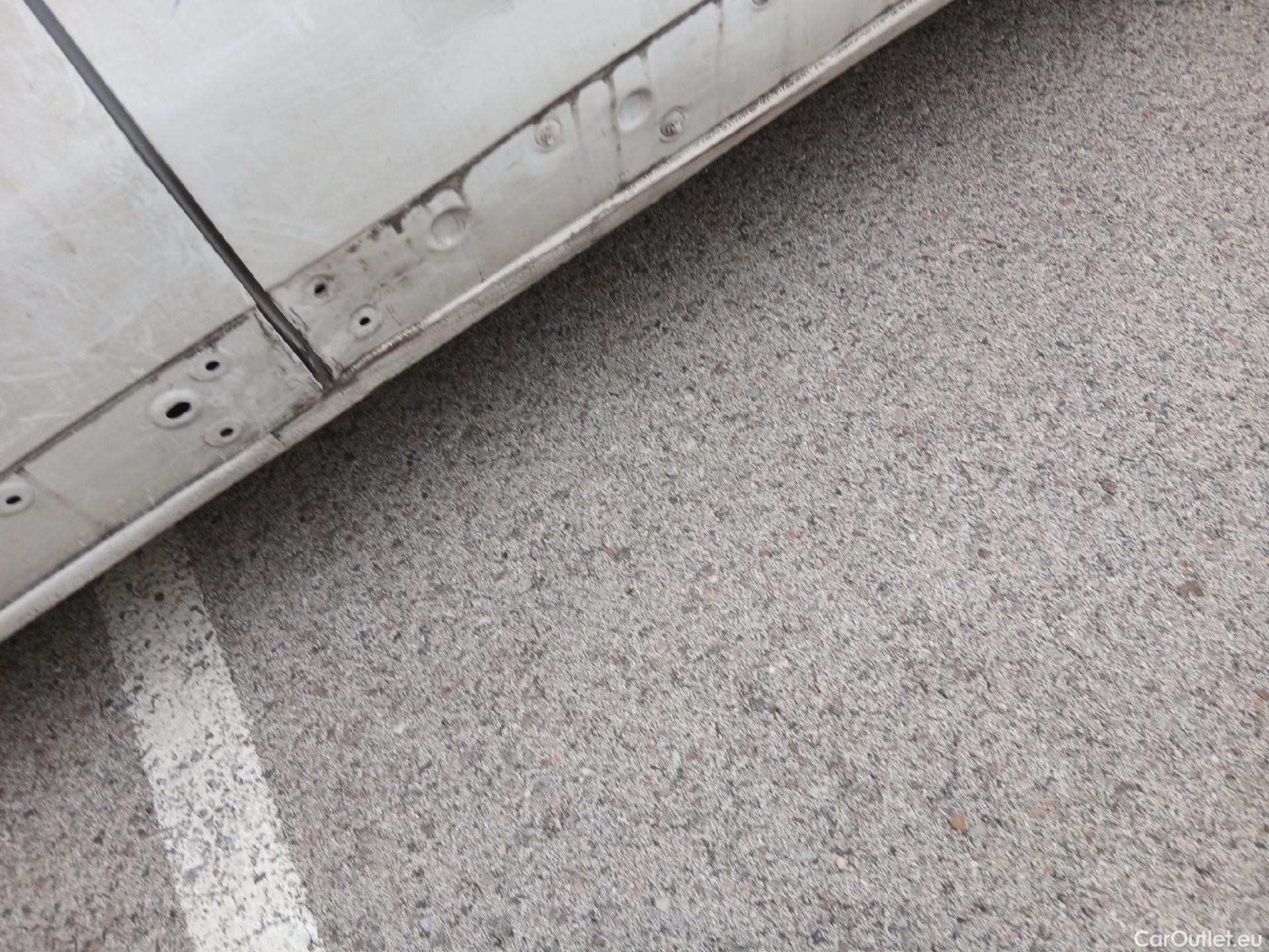  Opel  Vivaro OPEL  / 2019 / 4P / furgón 1.5 Diésel 74kW (100CV) M Std Express #26