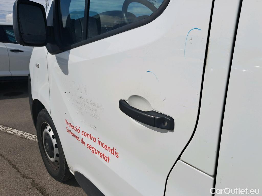  Nissan  NV300 NISSAN  / 2016 / 4P / furgón 1.6dCi 70kW (95CV) L1H1 1T OPTIMA #37