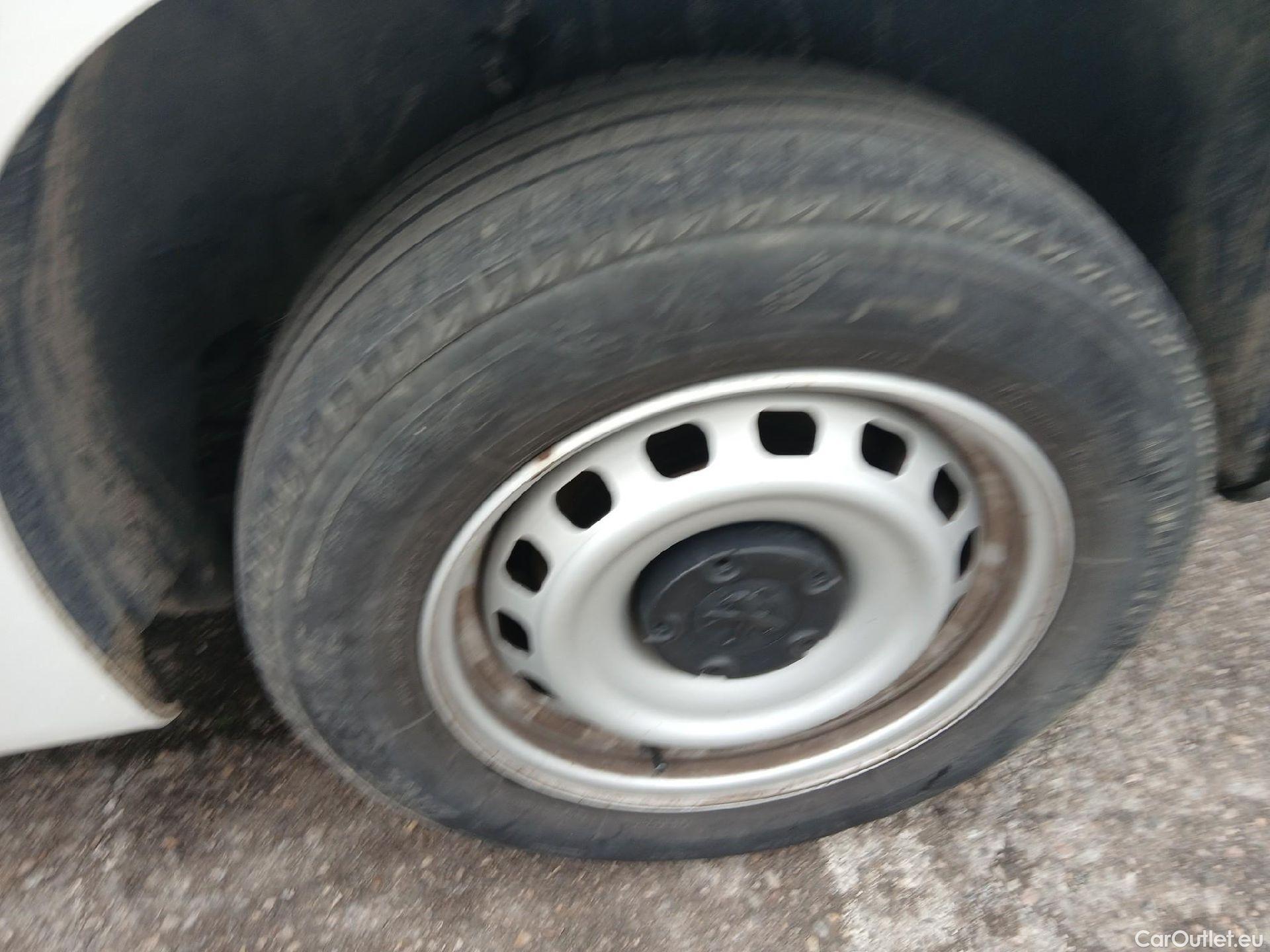  Peugeot  Partner  Premium L1 1.5 HDi 75CV MT5 E6dT #14