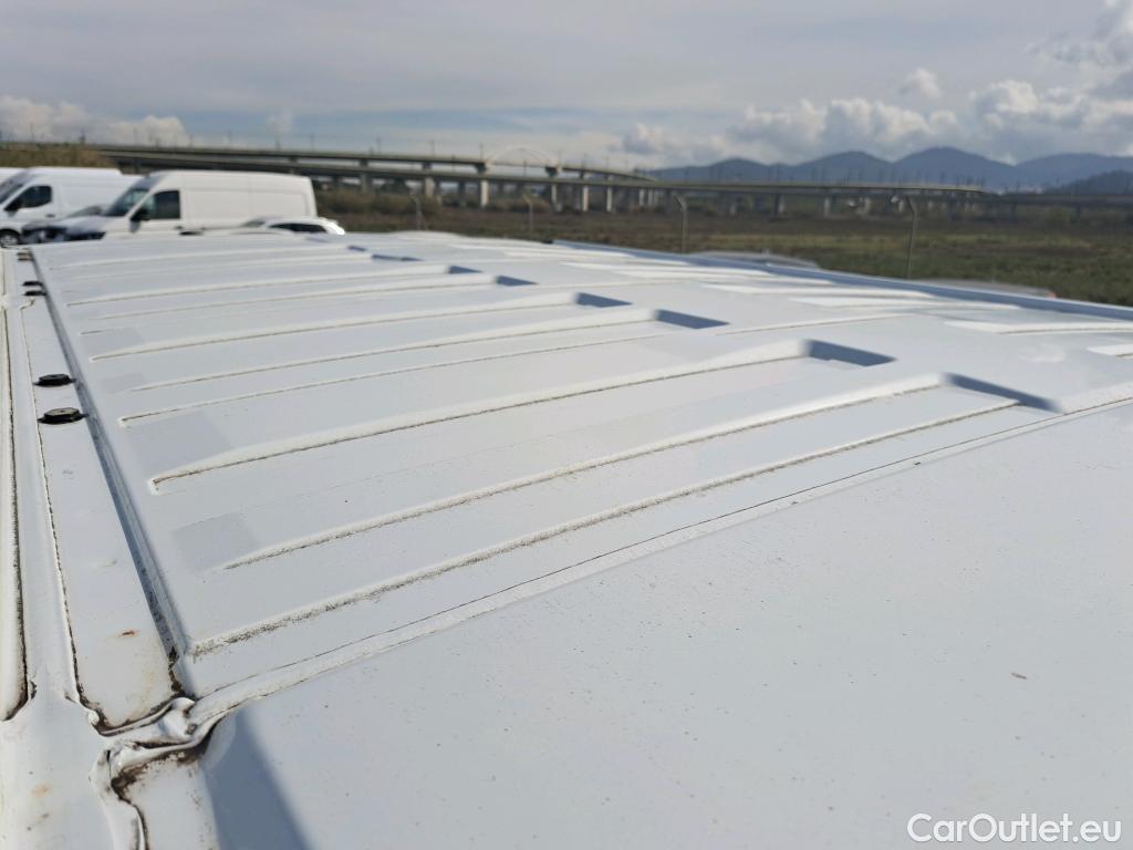  Nissan  NV300 NISSAN  / 2016 / 4P / furgón 1.6dCi 70kW (95CV) L1H1 1T OPTIMA #2