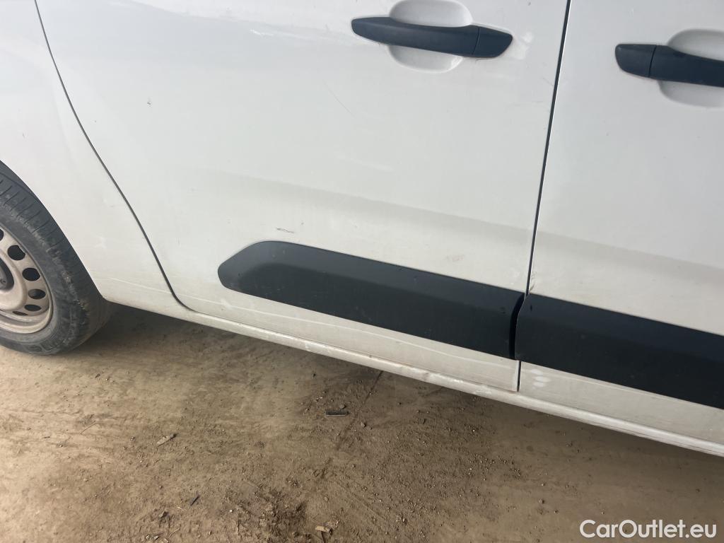  Opel  Combo OPEL  / 2018 / 4P / furgón derivado de turismo Cargo XL 1000kg Diesel 1.5 100HP S&S MT #5