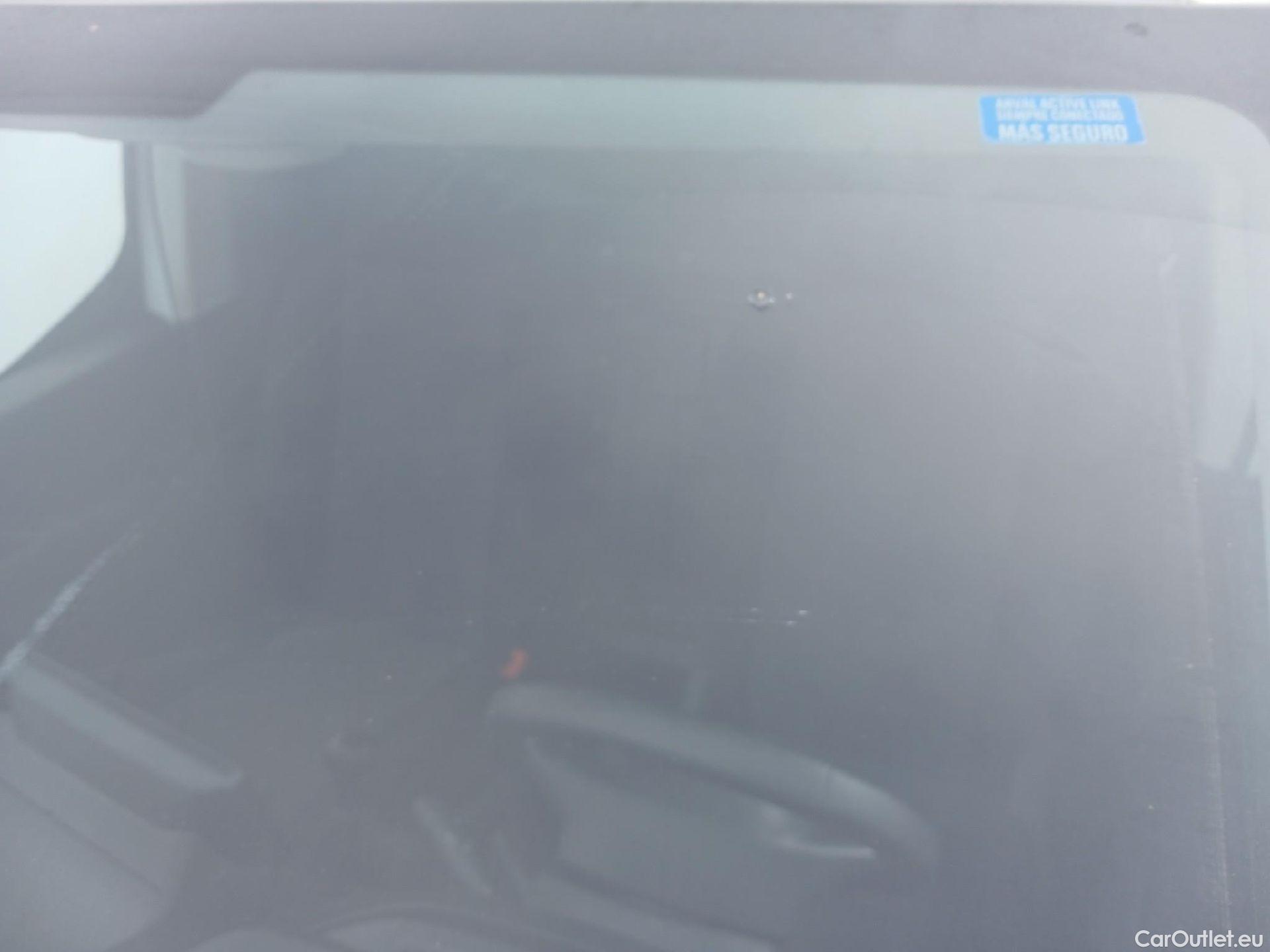  Peugeot  Partner PEUGEOT  / 2018 / 3P / furgón derivado de turismo Pro Standard 600kg BlueHDi 73kW (AC) #28