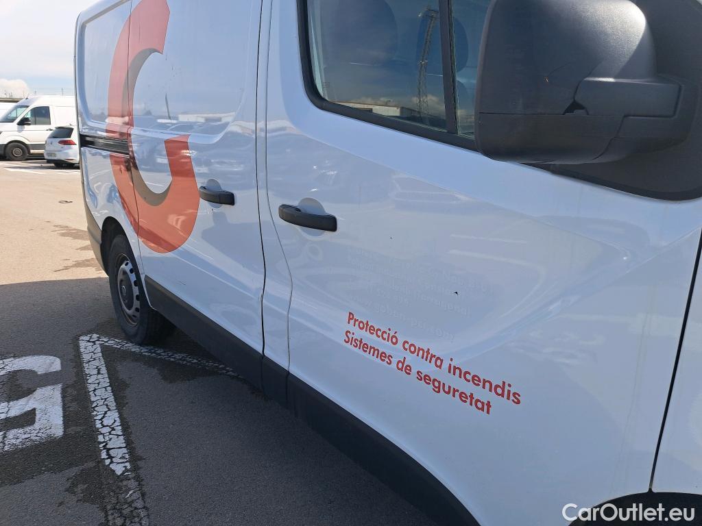  Nissan  NV300 NISSAN  / 2016 / 4P / furgón 1.6dCi 70kW (95CV) L1H1 1T OPTIMA #34