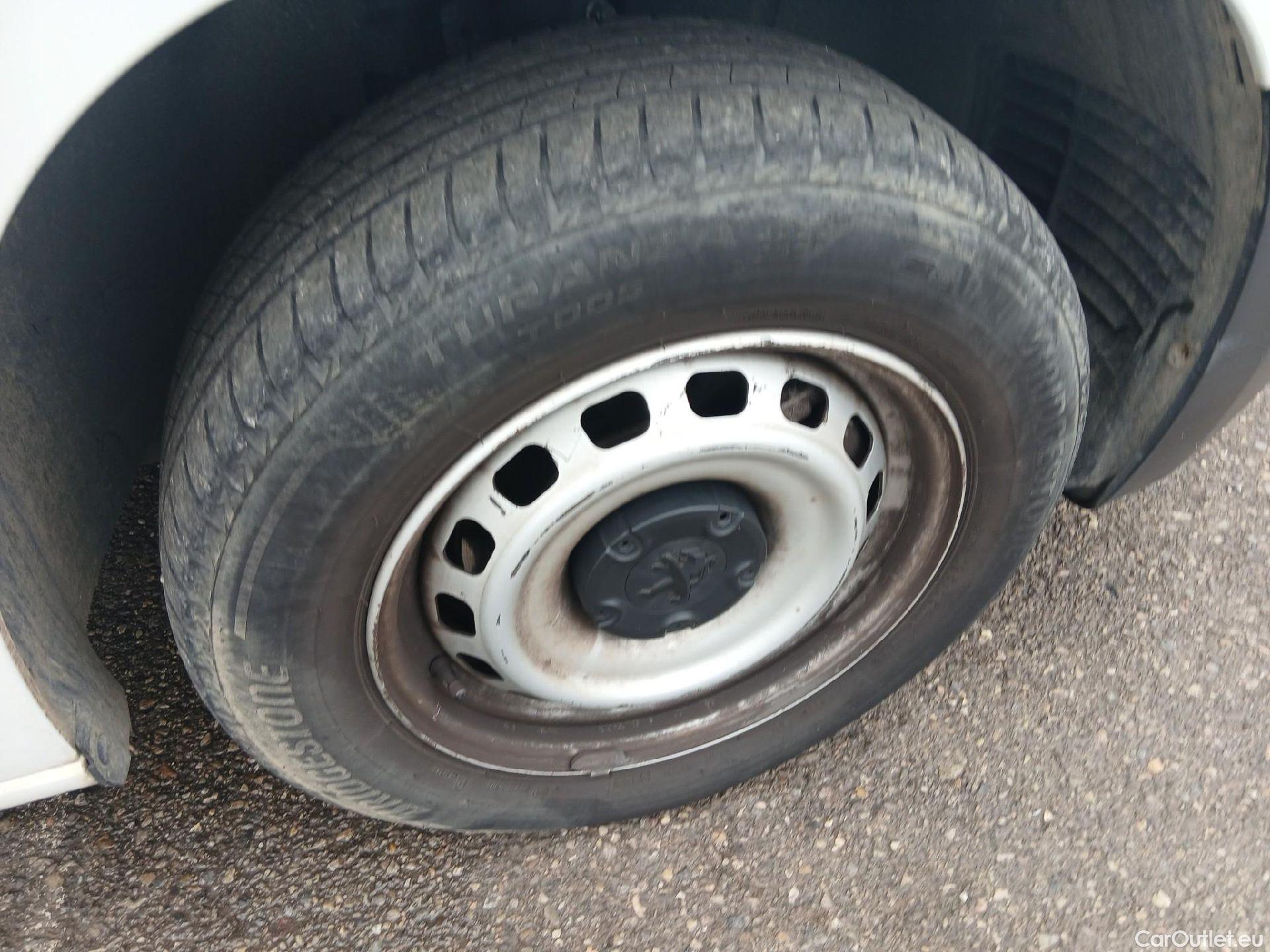  Peugeot  Partner  Premium L1 1.5 HDi 75CV MT5 E6dT #17