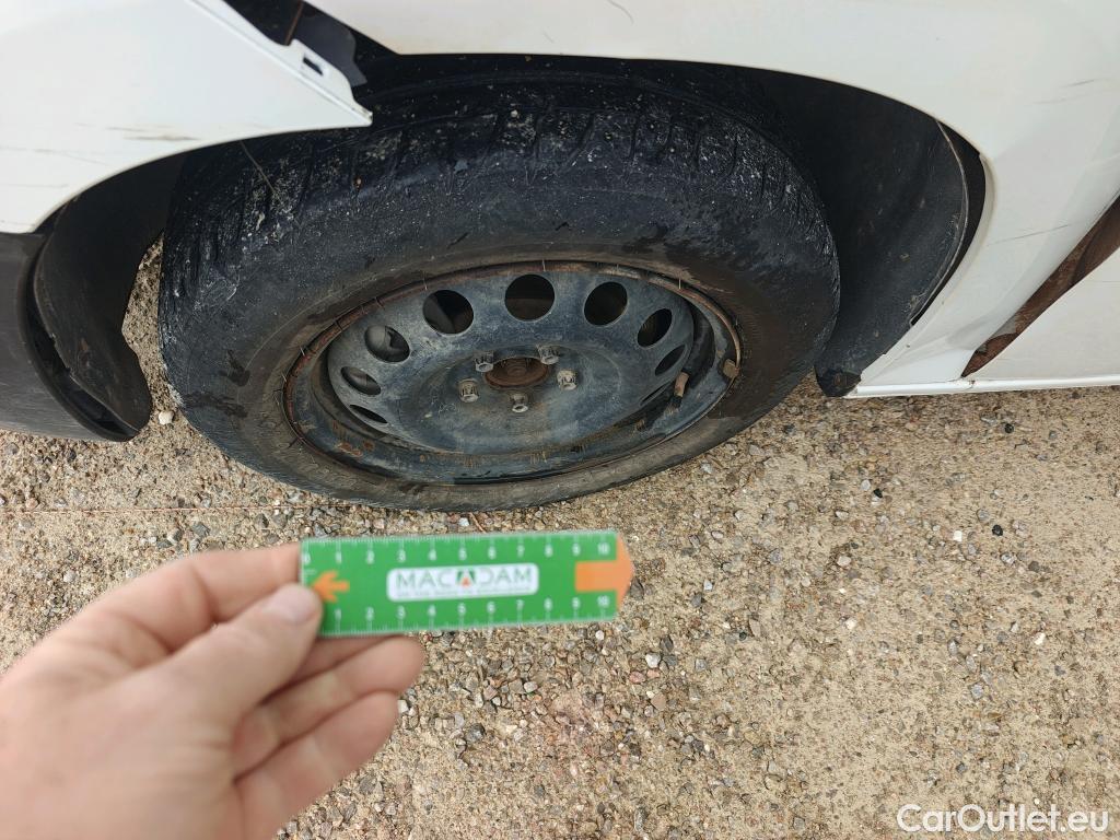  Opel  Combo OPEL  Life / 2018 / 4P / combi 1.5 TD 75kW Business Edition L1 N1 #50