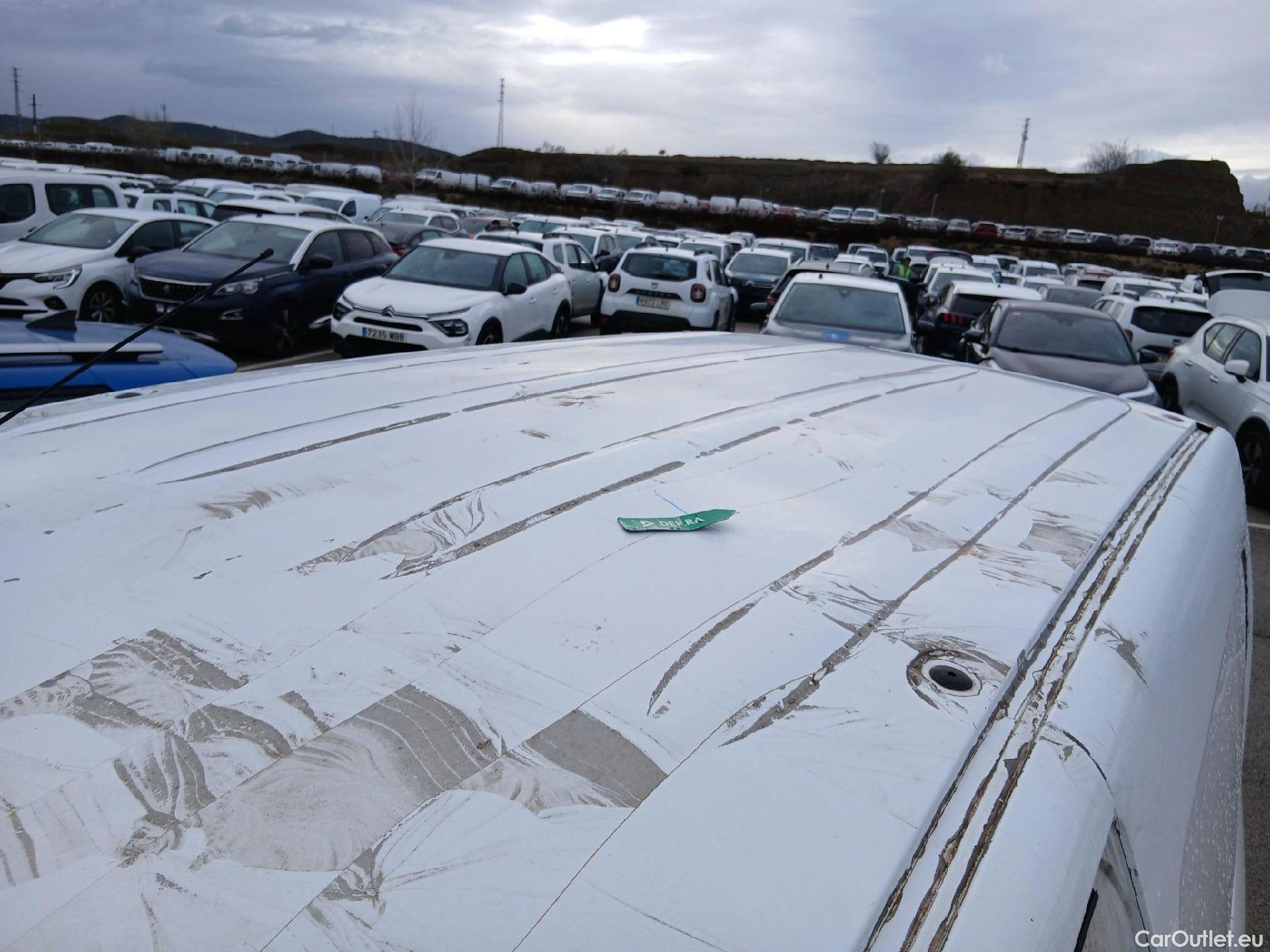  Renault  Kangoo RENAULT  Furgón/2013/3P/furgón derivado de turismo Profesional dCi 55 kW (75 CV) #18