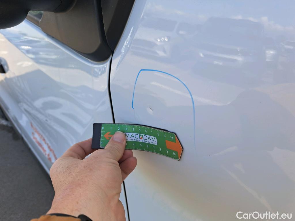  Nissan  NV300 NISSAN  / 2016 / 4P / furgón 1.6dCi 70kW (95CV) L1H1 1T OPTIMA #43