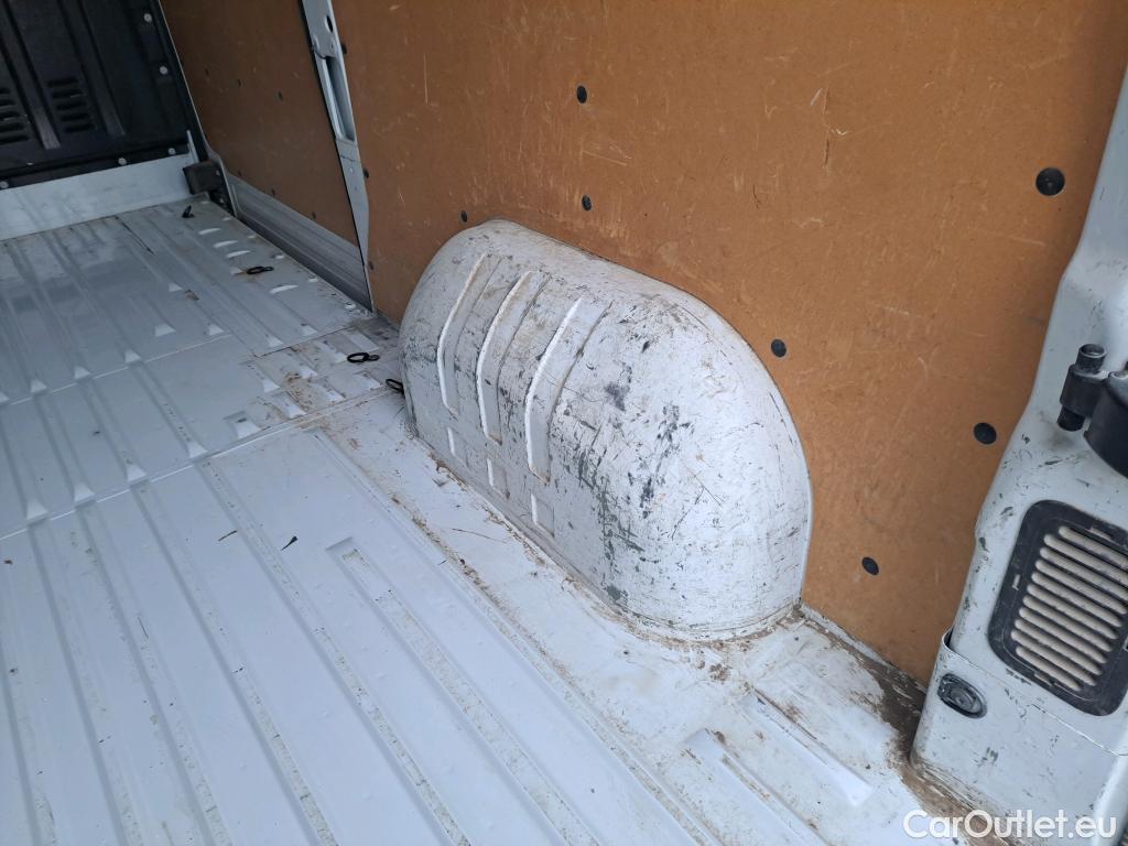  Opel  Movano OPEL  / 2019 / 4P / furgón 2.3 CDTI 99kW (135CV) L2 H2 F 3.5t (AC) #46