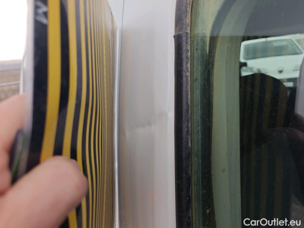  Opel  Combo OPEL  Life / 2018 / 4P / combi 1.5 TD 75kW Business Edition L1 N1 #24