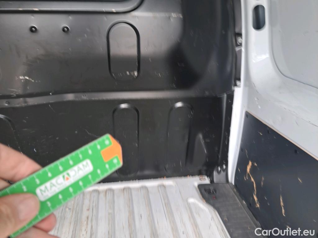  Nissan  NV200 NISSAN NV250 / 2019 / 4P / furgón 3pl 1.5dCi 59 kW (80 CV) L1H1 ÓPTIMA #22