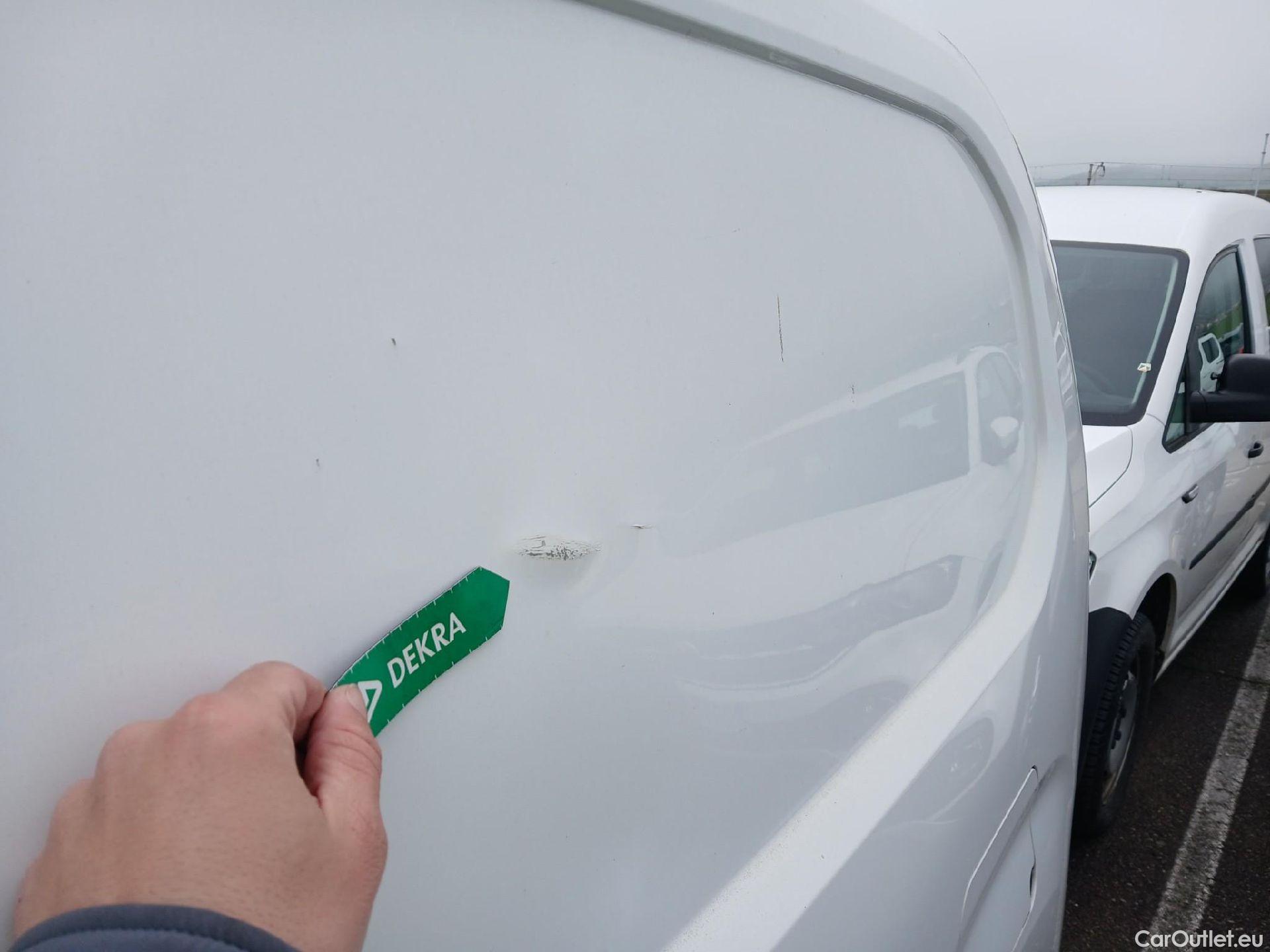  Peugeot  Partner PEUGEOT  / 2018 / 3P / furgón derivado de turismo Pro Standard 600kg BlueHDi 73kW (AC) #4