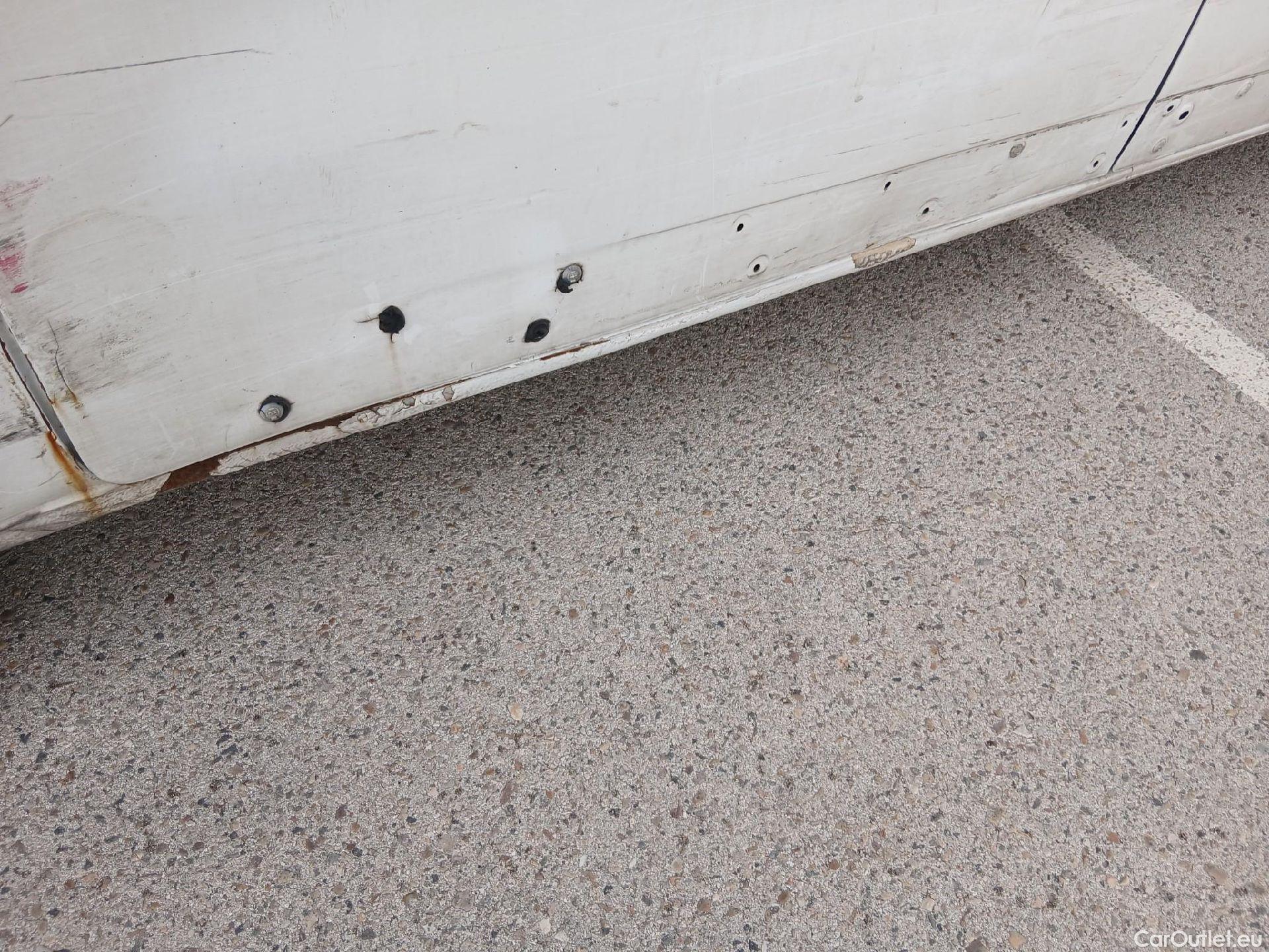  Opel  Vivaro OPEL  / 2019 / 4P / furgón 1.5 Diésel 74kW (100CV) M Std Express #38