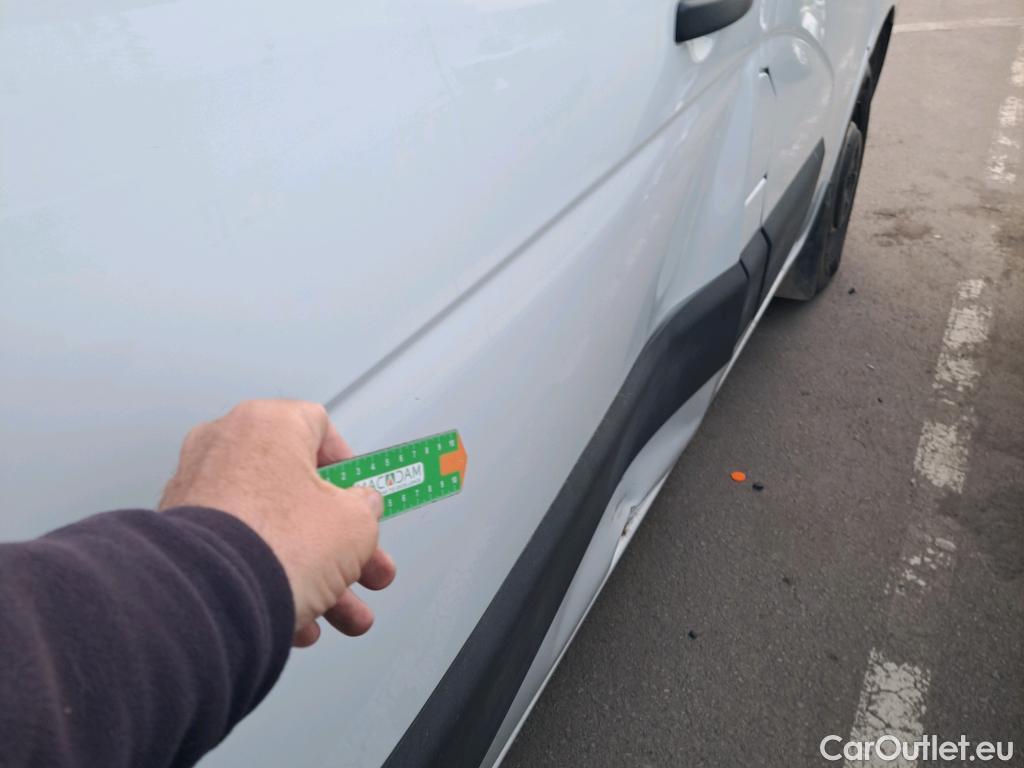  Opel  Movano OPEL  / 2019 / 4P / furgón 2.3 CDTI 99kW (135CV) L2 H2 F 3.5t (AC) #4