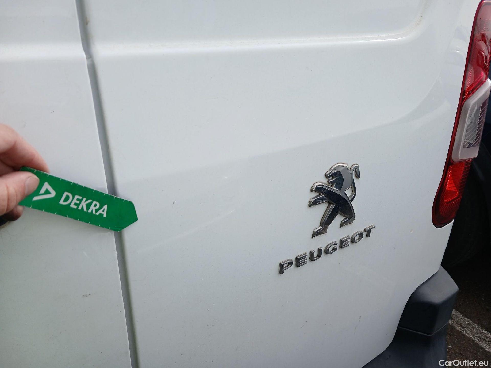  Peugeot  Partner PEUGEOT  / 2018 / 3P / furgón derivado de turismo Pro Standard 600kg BlueHDi 73kW (AC) #11