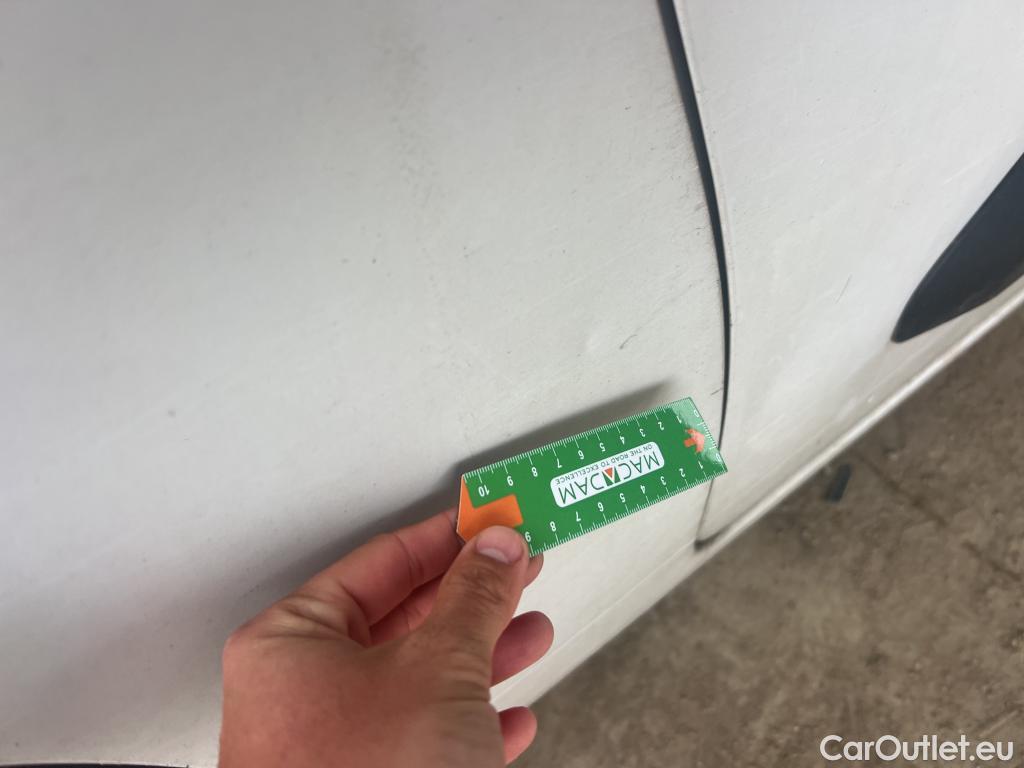  Opel  Combo OPEL  / 2018 / 4P / furgón derivado de turismo Cargo XL 1000kg Diesel 1.5 100HP S&S MT #14