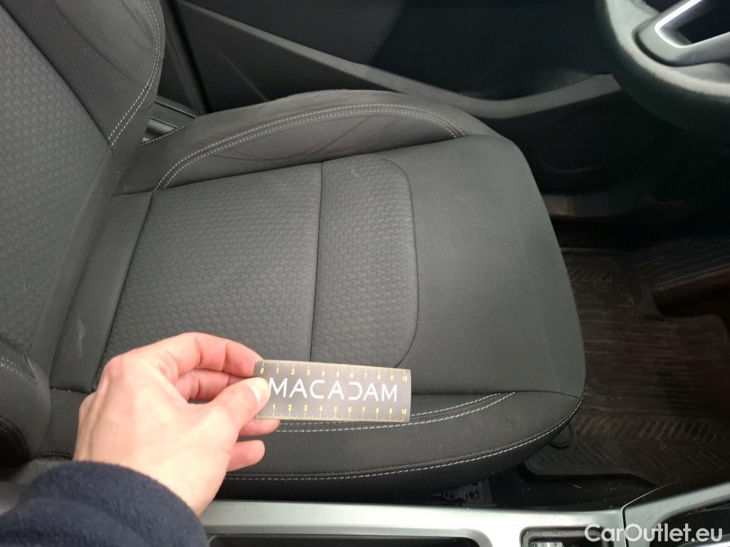  Ford  Kuga  Titanium 1.5 TDCi 120CV BVM6 E6 #16