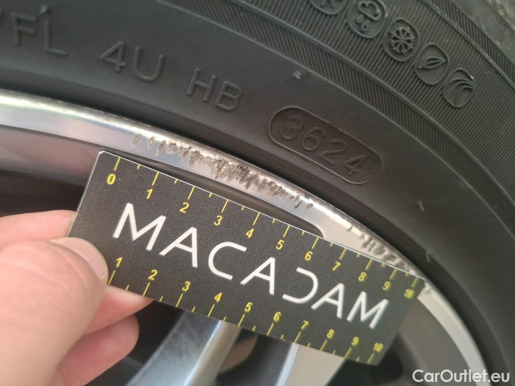  Bmw  X1 BMW  / 2019 / 5P / SUV xDrive25e Business Design BVA6 #29