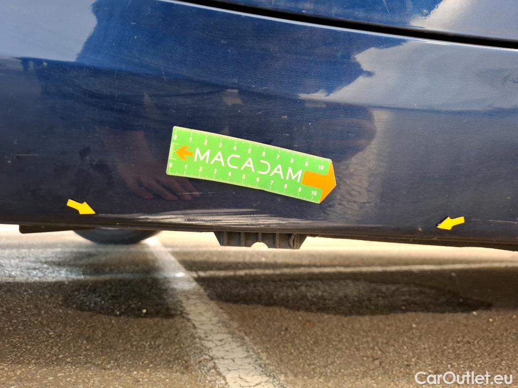  Bmw  Serie 1 Série 1 Berline 116d Sport 1.5 115CV BVM6 E6 #32