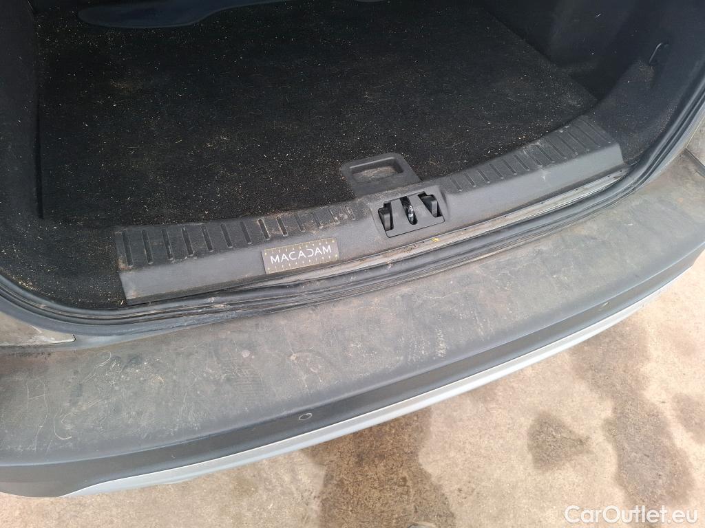  Ford  Kuga  Titanium 1.5 TDCi 120CV BVM6 E6 #37