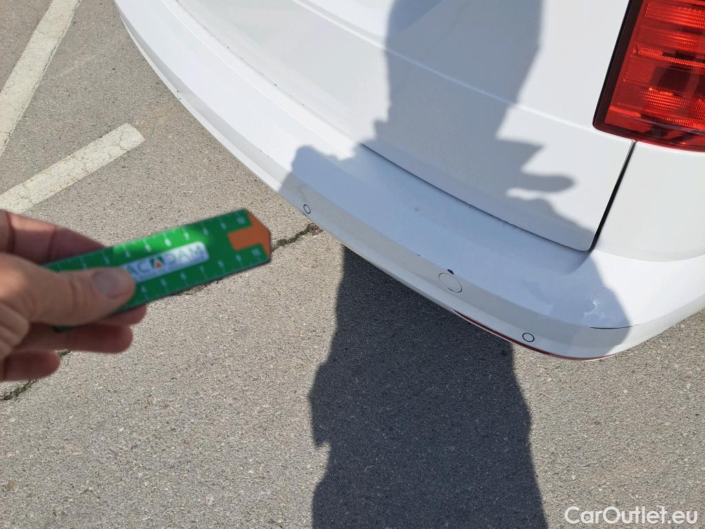  Volkswagen  Caddy VOLKSWAGEN  / 2015 / 5P / combi Outdoor 2.0 TDI 75kW (102CV) BMT DSG #6