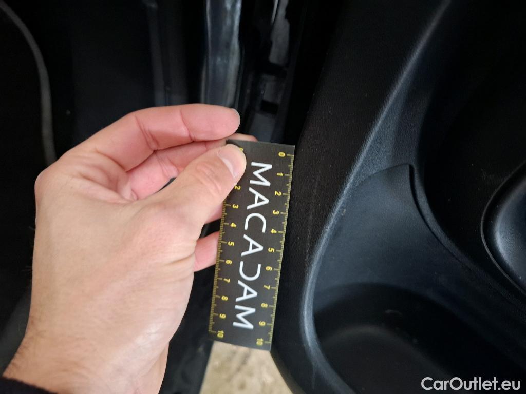  Citroen  C4 Cactus  Feel Business 1.5 BlueHDi 100CV BVM6 E6dT #37