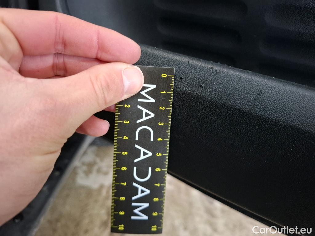  Citroen  C4 Cactus  Feel Business 1.5 BlueHDi 100CV BVM6 E6dT #36