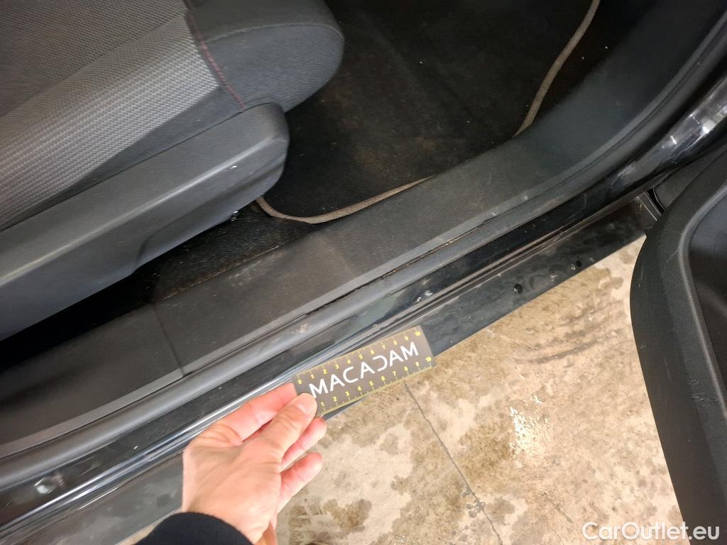  Citroen  C4 Cactus  Feel Business 1.5 BlueHDi 100CV BVM6 E6dT #20