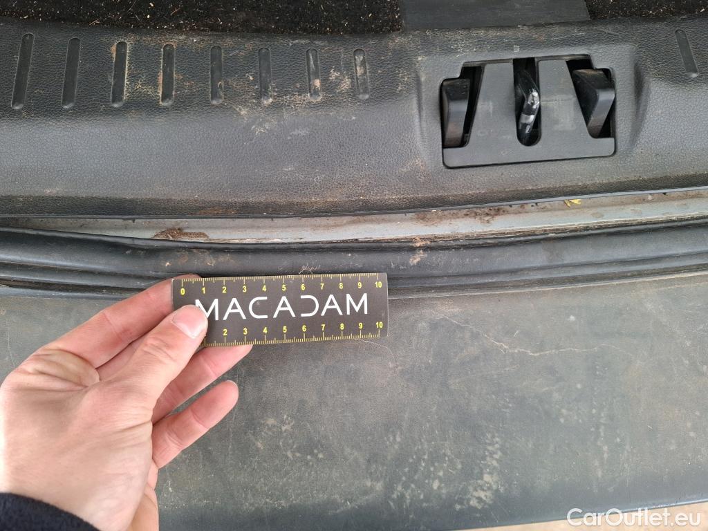  Ford  Kuga  Titanium 1.5 TDCi 120CV BVM6 E6 #38