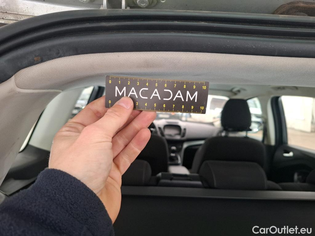  Ford  Kuga  Titanium 1.5 TDCi 120CV BVM6 E6 #21