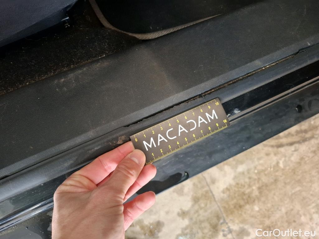  Citroen  C4 Cactus  Feel Business 1.5 BlueHDi 100CV BVM6 E6dT #21