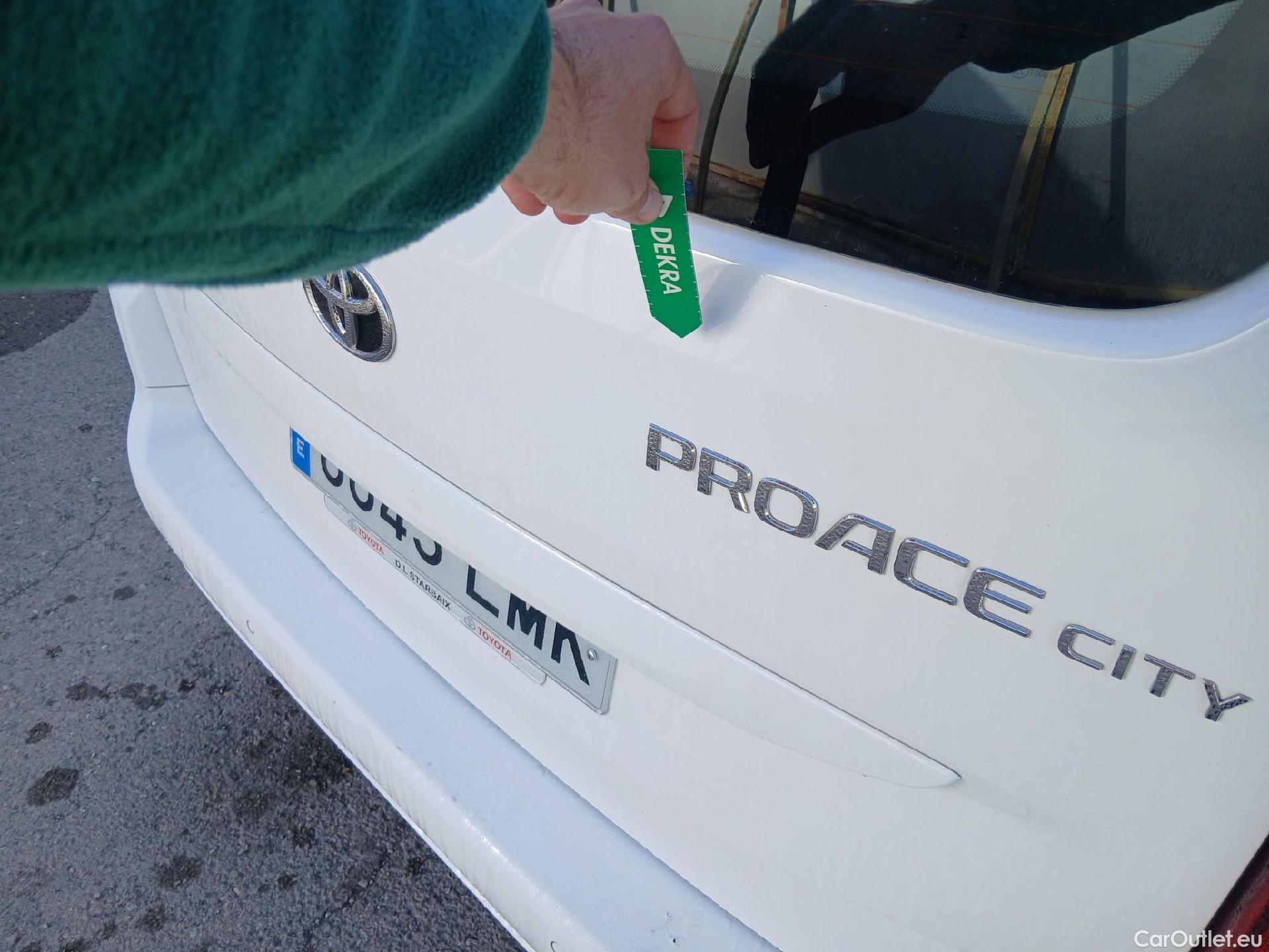  Toyota  Proace TOYOTA  City / 2020 / 5P / combi 1.5D 75kW (100CV) VX L1 #11