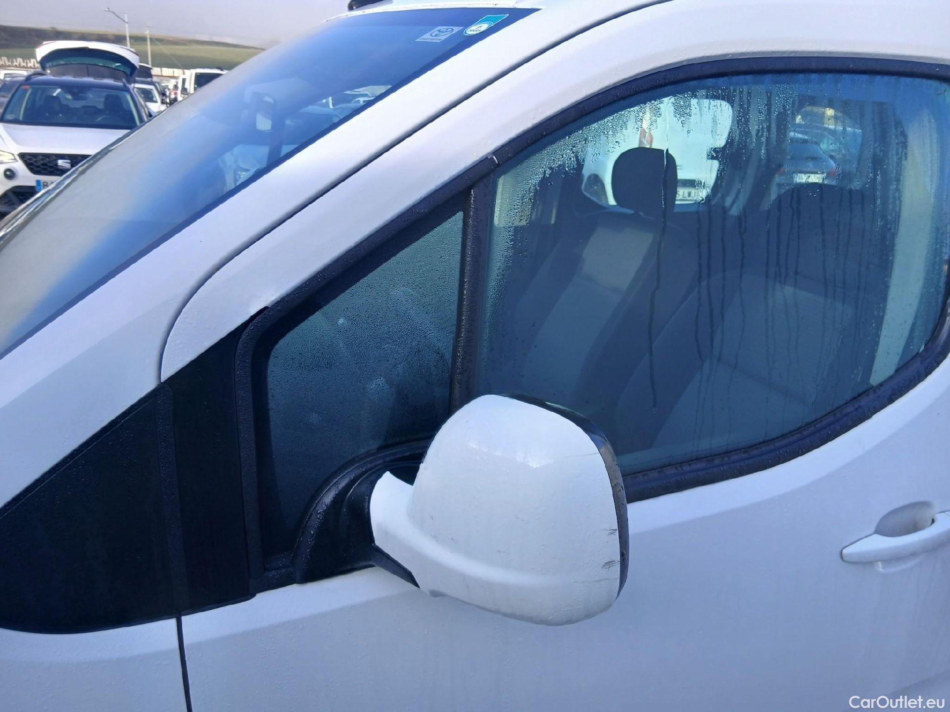  Toyota  Proace TOYOTA  City / 2020 / 5P / combi 1.5D 75kW (100CV) VX L1 #6