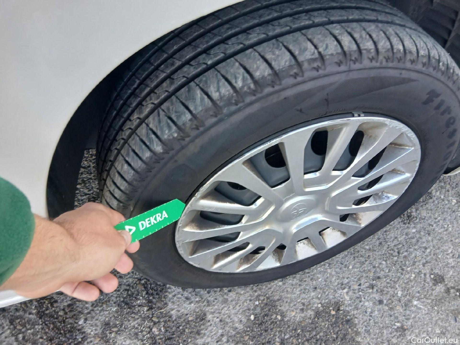  Toyota  Proace TOYOTA  City / 2020 / 5P / combi 1.5D 75kW (100CV) VX L1 #22