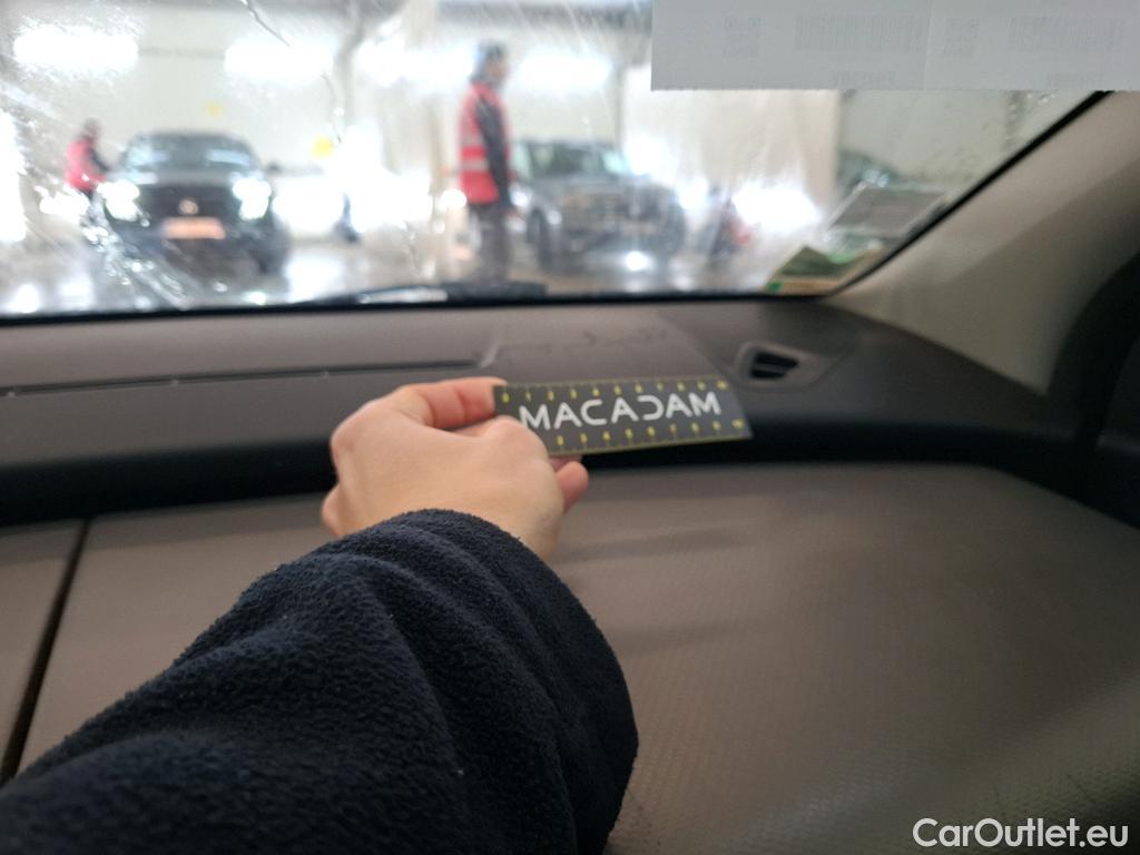  Citroen  C4 Cactus  Feel Business 1.5 BlueHDi 100CV BVM6 E6dT #1