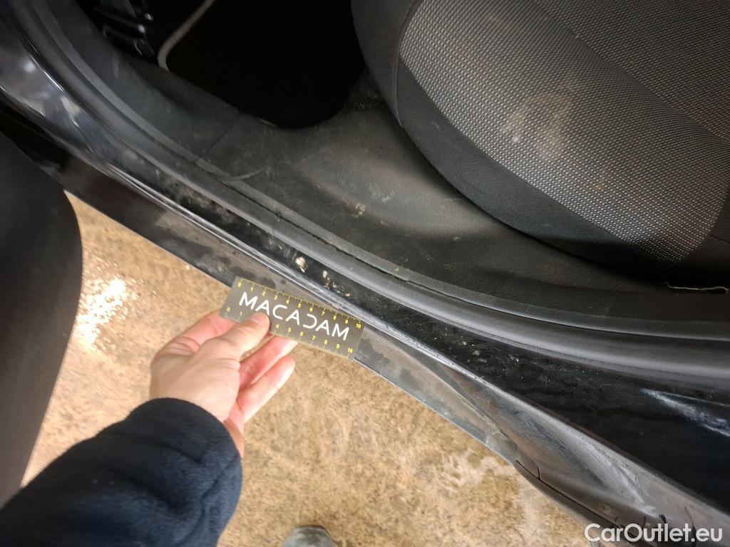  Citroen  C4 Cactus  Feel Business 1.5 BlueHDi 100CV BVM6 E6dT #10