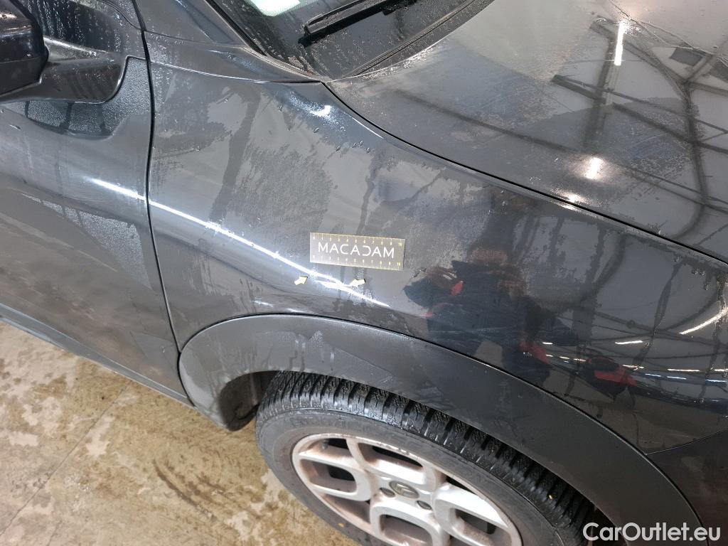  Citroen  C4 Cactus  Feel Business 1.5 BlueHDi 100CV BVM6 E6dT #38