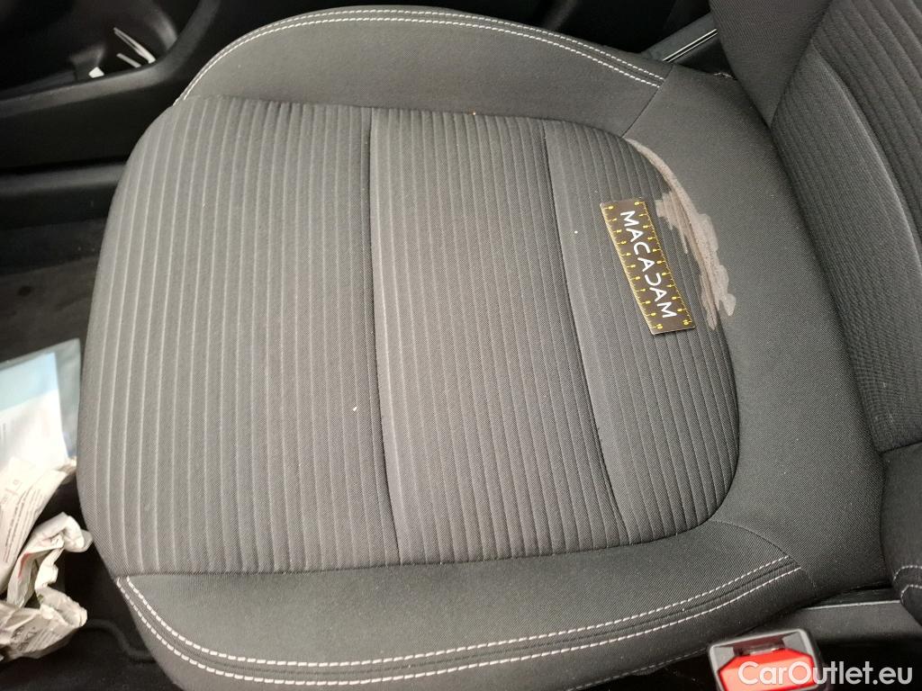  Ford  Kuga FORD  / 2019 / 5P / SUV 2.5 Duratec 225 ch PHEV eCVT Titanium #27