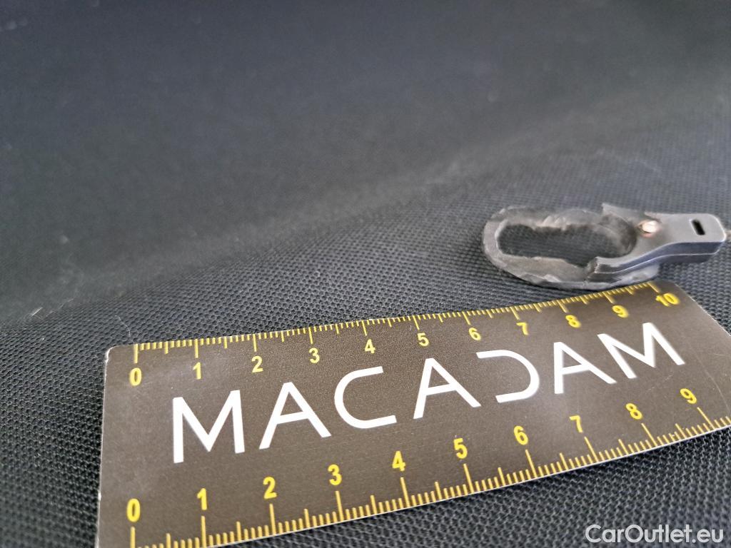  Mercedes  GLA MERCEDES-BENZ  / 2020 / 5P / SUV 2.0  200 D BUSINESS LINE DCT #12