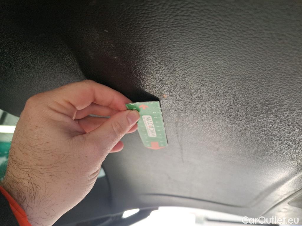  Mercedes  GLB MERCEDES-BENZ  / 2019 / 5P / SUV  200 d AMG Line #40