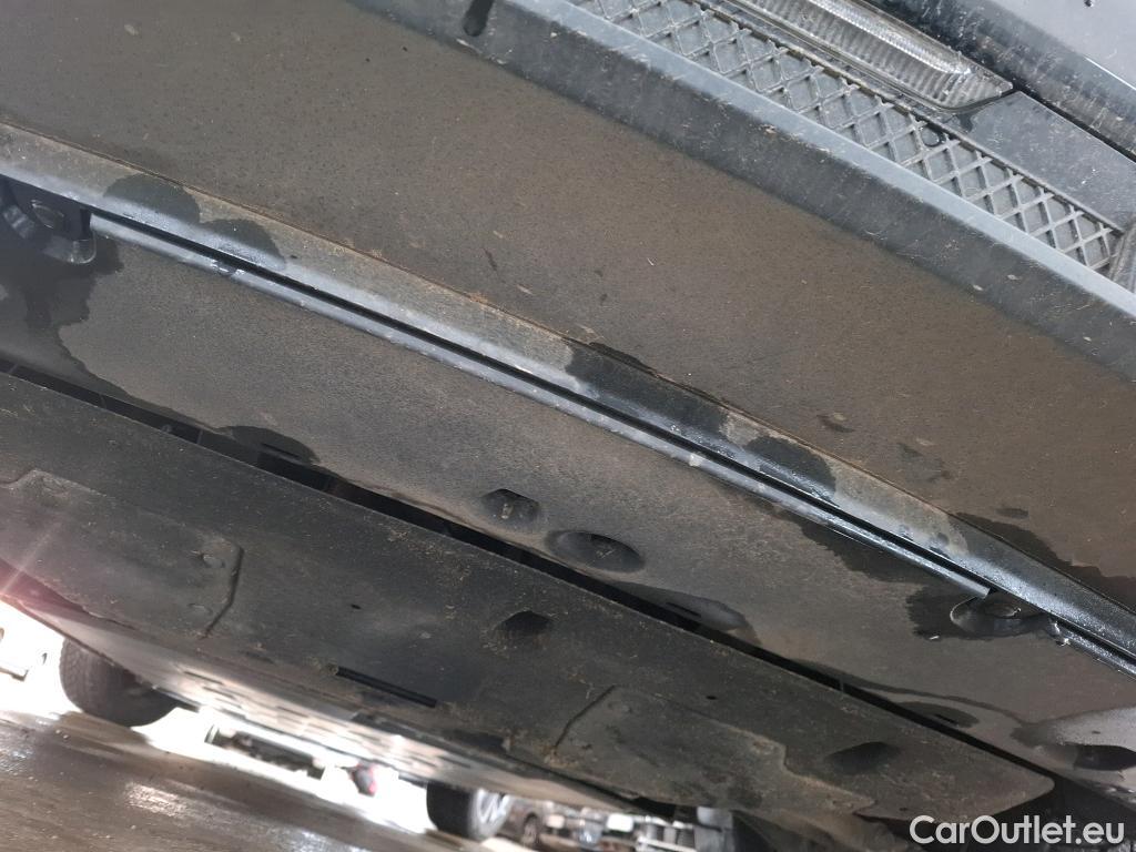  KIA  Ev6 KIA  / 2021 / 5P / SUV BEV 77.4 KWH AIR DESIGN #45