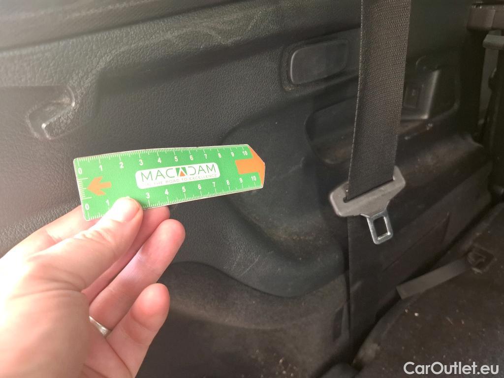  Mercedes  GLB MERCEDES-BENZ  / 2019 / 5P / SUV  200 d AMG Line #53