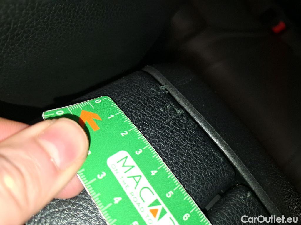  Mercedes  A-Klasse MERCEDES-BENZ Classe A Compact / 2018 / 5P / Berline A 200 d Business Line 8G-DCT #5