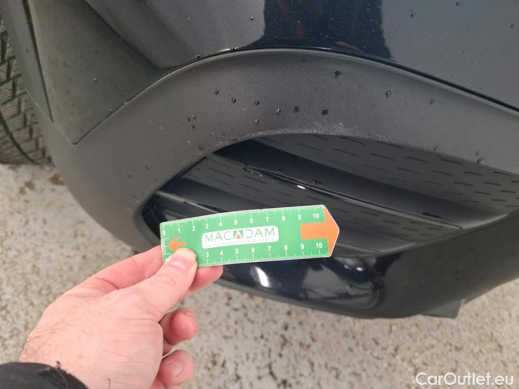  Mercedes  GLB MERCEDES-BENZ  / 2019 / 5P / SUV  200 d AMG Line #51